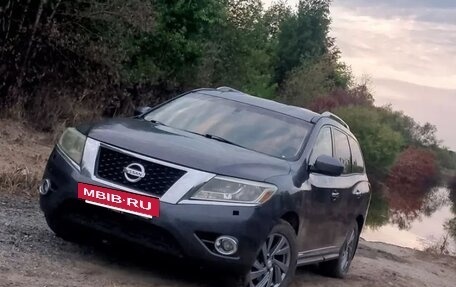 Nissan Pathfinder, 2014 год, 2 050 000 рублей, 11 фотография
