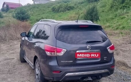 Nissan Pathfinder, 2014 год, 2 050 000 рублей, 9 фотография