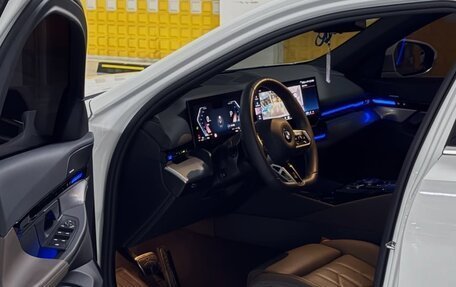 BMW 5 серия, 2025 год, 7 920 000 рублей, 10 фотография