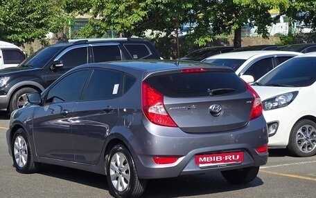 Hyundai Accent IV, 2018 год, 1 450 000 рублей, 4 фотография
