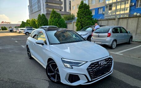 Audi A3, 2022 год, 1 890 000 рублей, 2 фотография