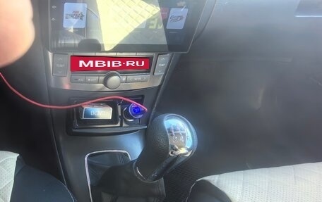 Toyota Avensis III рестайлинг, 2007 год, 800 000 рублей, 38 фотография
