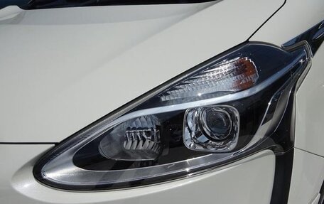 Toyota Sienta II, 2022 год, 1 750 000 рублей, 6 фотография