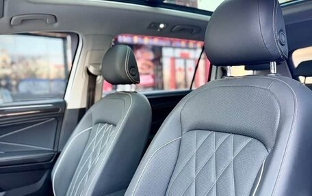 Volkswagen Tiguan II, 2022 год, 3 100 000 рублей, 11 фотография