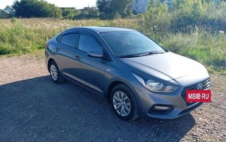 Hyundai Solaris II рестайлинг, 2017 год, 950 000 рублей, 4 фотография