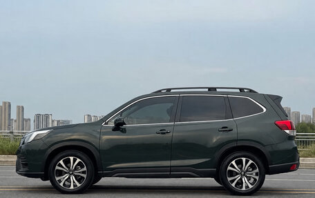 Subaru Forester, 2023 год, 3 045 000 рублей, 5 фотография