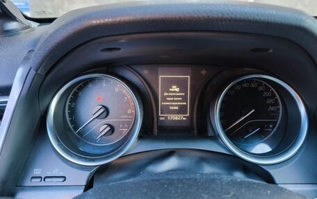 Toyota Camry, 2021 год, 2 500 000 рублей, 10 фотография
