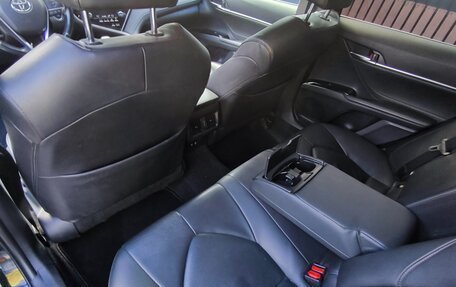 Toyota Camry, 2021 год, 2 500 000 рублей, 13 фотография