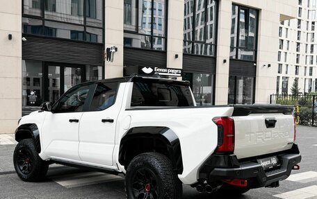Toyota Tacoma, 2026 год, 10 990 000 рублей, 3 фотография