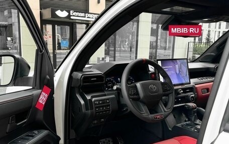 Toyota Tacoma, 2026 год, 10 990 000 рублей, 17 фотография