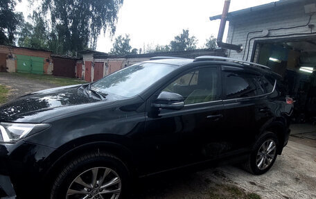 Toyota RAV4, 2016 год, 2 500 000 рублей, 3 фотография