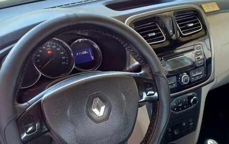 Renault Logan II, 2015 год, 550 000 рублей, 7 фотография