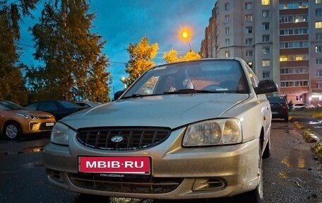 Hyundai Accent II, 2005 год, 350 000 рублей, 2 фотография