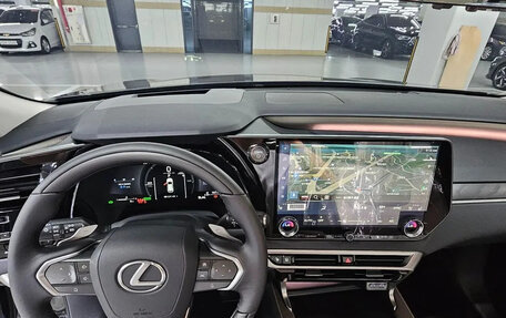 Lexus RX IV рестайлинг, 2026 год, 11 892 044 рублей, 6 фотография
