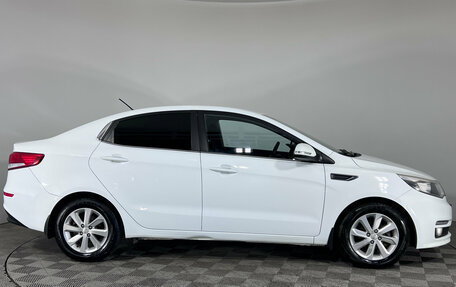 KIA Rio III рестайлинг, 2015 год, 997 000 рублей, 4 фотография