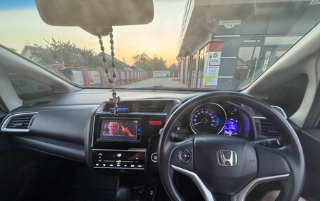 Honda Fit III, 2017 год, 1 200 000 рублей, 4 фотография