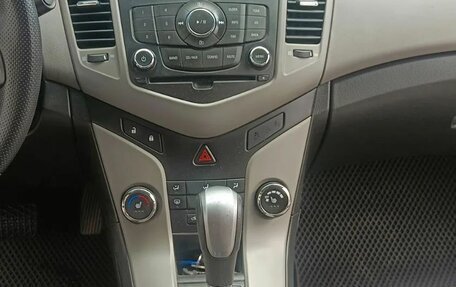 Chevrolet Cruze II, 2012 год, 670 000 рублей, 10 фотография