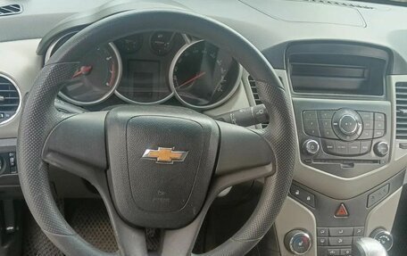 Chevrolet Cruze II, 2012 год, 670 000 рублей, 8 фотография
