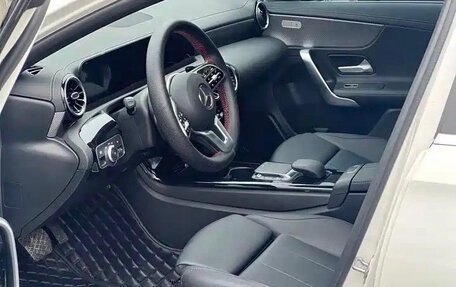 Mercedes-Benz A-Класс, 2022 год, 1 800 077 рублей, 7 фотография