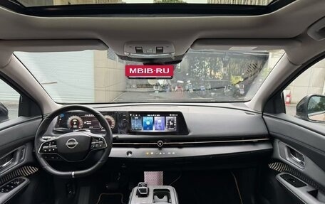 Nissan Ariya, 2023 год, 3 190 000 рублей, 8 фотография
