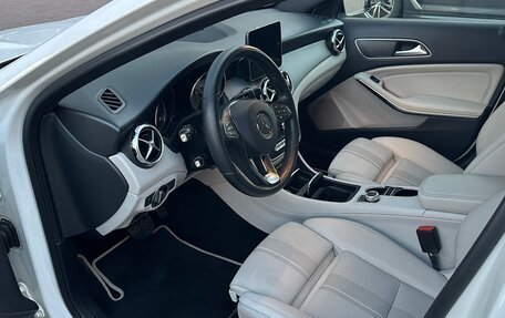 Mercedes-Benz GLA, 2019 год, 2 150 000 рублей, 4 фотография