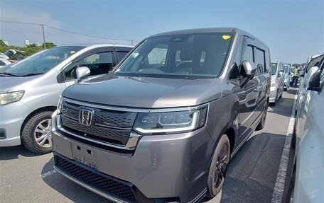 Honda Stepwgn, 2022 год, 2 350 000 рублей, 1 фотография