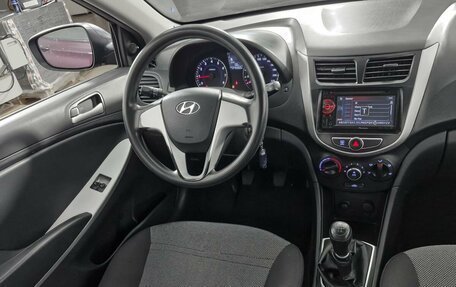 Hyundai Solaris II рестайлинг, 2012 год, 499 000 рублей, 8 фотография