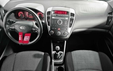 KIA cee'd I рестайлинг, 2010 год, 559 000 рублей, 8 фотография
