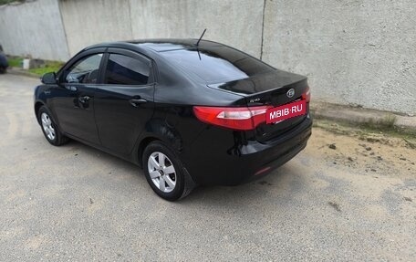 KIA Rio III рестайлинг, 2012 год, 900 000 рублей, 4 фотография