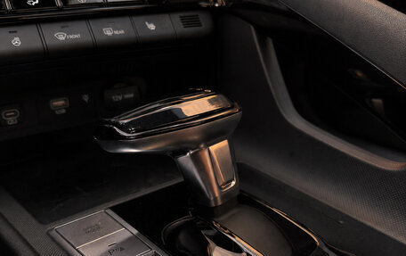 Hyundai Elantra, 2024 год, 1 875 000 рублей, 13 фотография