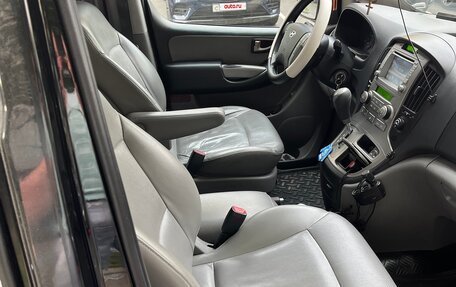 Hyundai Grand Starex Grand Starex I рестайлинг 2, 2013 год, 1 850 000 рублей, 5 фотография