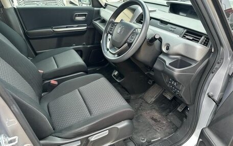 Honda Freed II, 2018 год, 1 150 000 рублей, 5 фотография