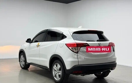 Honda Vezel, 2022 год, 1 565 000 рублей, 7 фотография