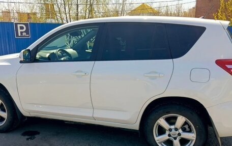 Toyota RAV4, 2010 год, 1 188 888 рублей, 2 фотография