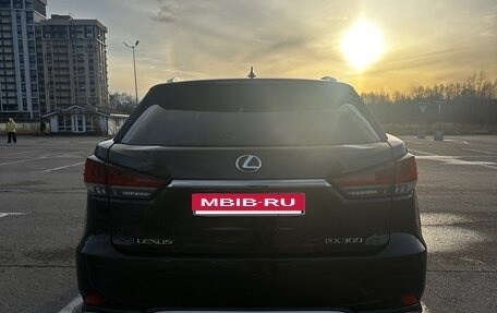 Lexus RX IV рестайлинг, 2020 год, 5 390 000 рублей, 6 фотография