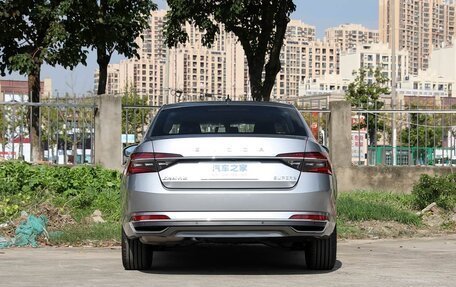 Skoda Superb III рестайлинг, 2026 год, 3 000 000 рублей, 6 фотография