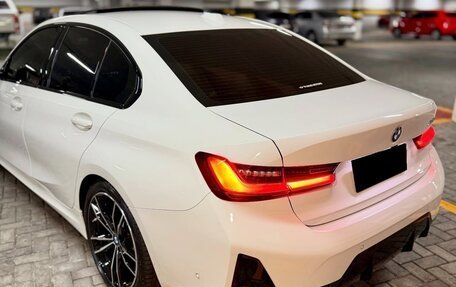 BMW 3 серия, 2024 год, 3 150 000 рублей, 4 фотография
