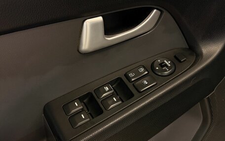 KIA Sportage III, 2011 год, 1 148 400 рублей, 10 фотография
