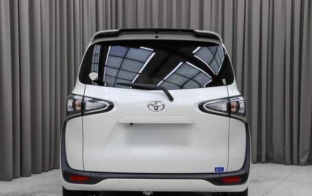 Toyota Sienta II, 2022 год, 1 290 000 рублей, 4 фотография