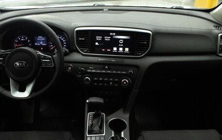 KIA Sportage IV рестайлинг, 2020 год, 2 500 000 рублей, 9 фотография