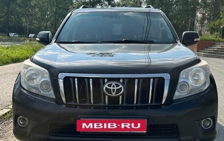 Toyota Land Cruiser Prado 150 рестайлинг 2, 2013 год, 2 050 000 рублей, 6 фотография