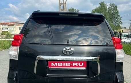 Toyota Land Cruiser Prado 150 рестайлинг 2, 2013 год, 2 050 000 рублей, 10 фотография