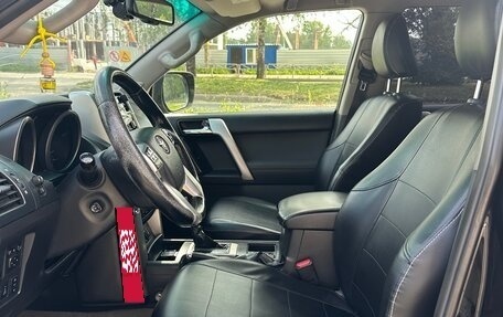 Toyota Land Cruiser Prado 150 рестайлинг 2, 2013 год, 2 050 000 рублей, 15 фотография