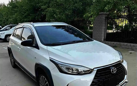 Toyota Yaris XP150 рестайлинг, 2022 год, 1 200 077 рублей, 3 фотография