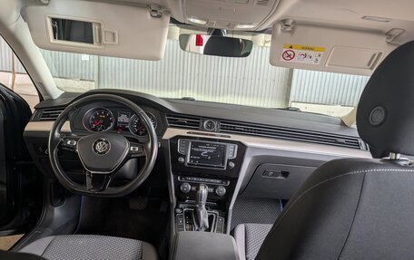 Volkswagen Passat B8 рестайлинг, 2017 год, 1 600 000 рублей, 6 фотография