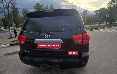 Toyota Sequoia II рестайлинг, 2008 год, 2 250 000 рублей, 4 фотография