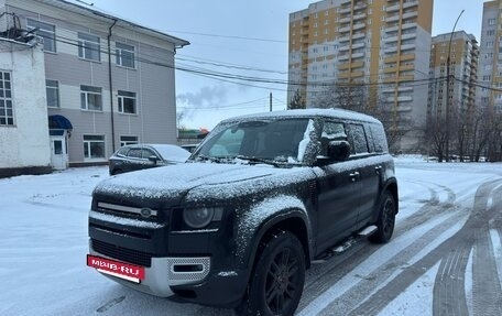 Land Rover Defender II, 2022 год, 10 280 000 рублей, 2 фотография