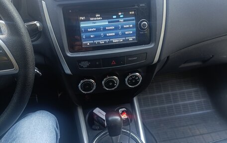 Mitsubishi ASX I рестайлинг, 2013 год, 1 000 000 рублей, 4 фотография