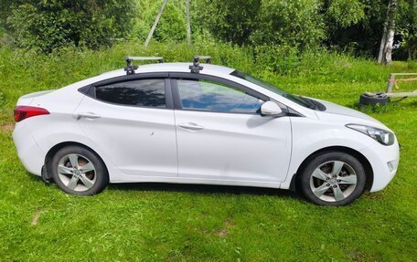 Hyundai Elantra V, 2013 год, 999 999 рублей, 2 фотография