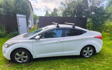 Hyundai Elantra V, 2013 год, 999 999 рублей, 12 фотография